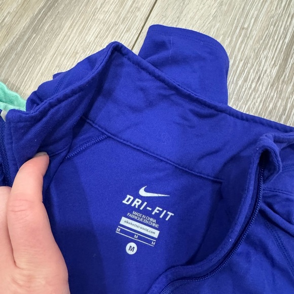 Nike running 1/4 zip bundle mint green and purple size M - Picture 6 of 6